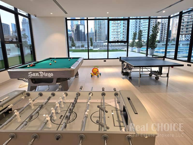 Skyline Living | Spacious 3BR | Prime Business Bay - Image 24