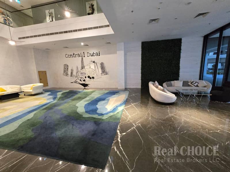 Skyline Living | Spacious 3BR | Prime Business Bay - Image 28