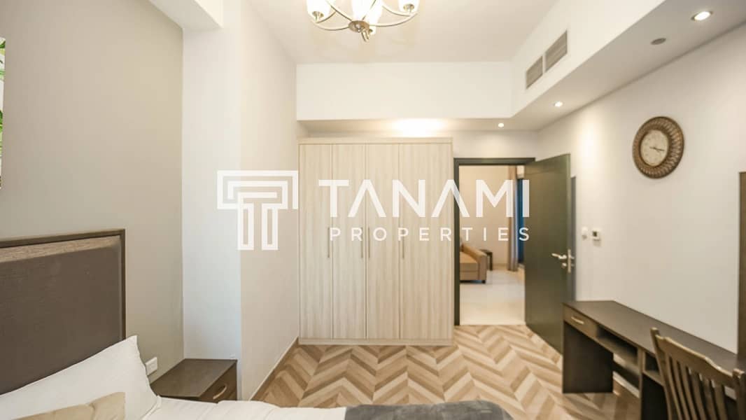 16 Series | Furnished | Multiple Units Available - Image 7