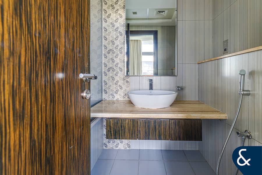 2 Bed + Maid | Golf View | Furnished | Vacant - Image 13