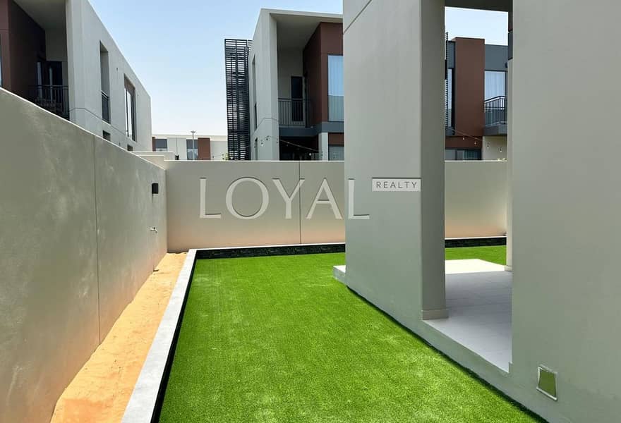 Available Soon | Extended Garden | Well Maintained