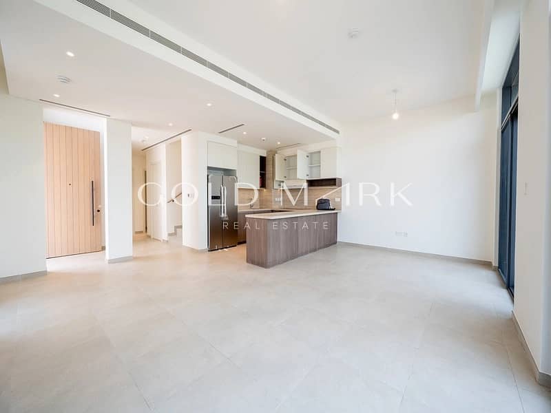 Spacious I Brand New I Best Community I Call Now