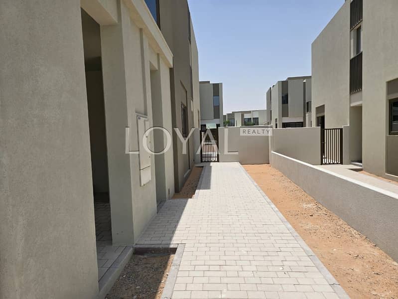 4BR + Maid | Well Maintained | Great Location - Image 12