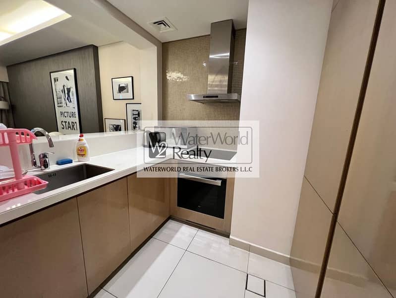 Luxury Hotel 2 BR | Fully Furnished | High Floor - Image 12