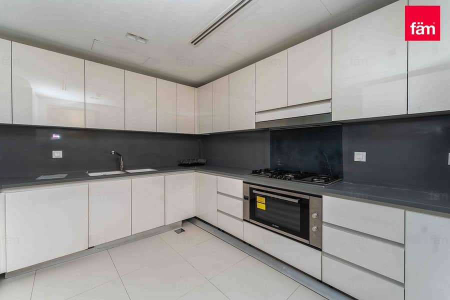 City View | Multiple Options | 3 Br With Maid - Image 7