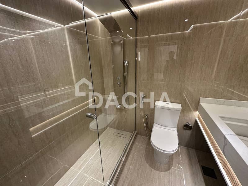 BEST LOCATION! / Single Row / Vacant Now - Image 16