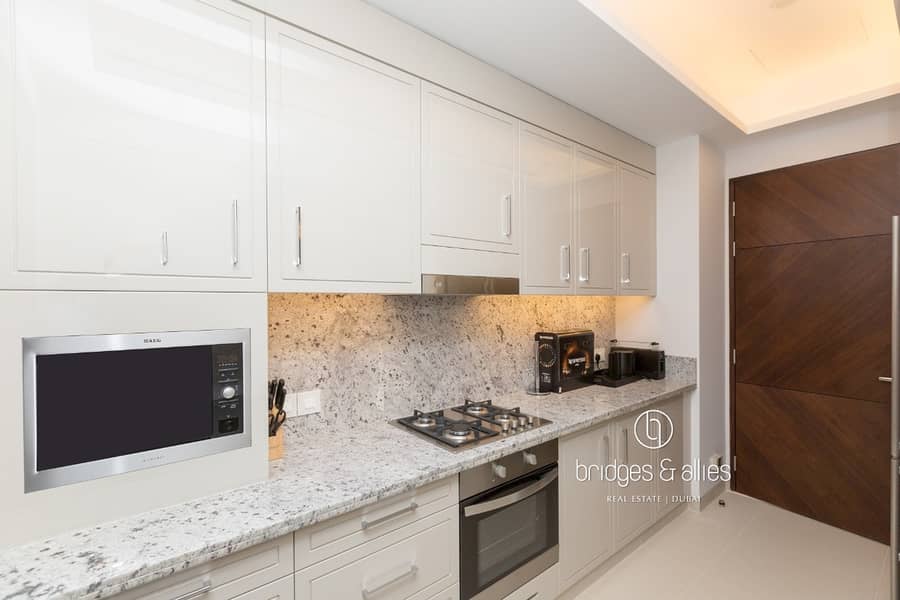 BILLS INCLUDING | FULL BURJ VIEW | WELL MAINTAINED