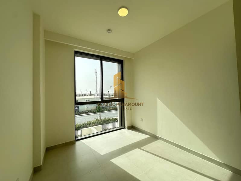 Ready To Move | Near to Pool and Park | Single Row - Image 7