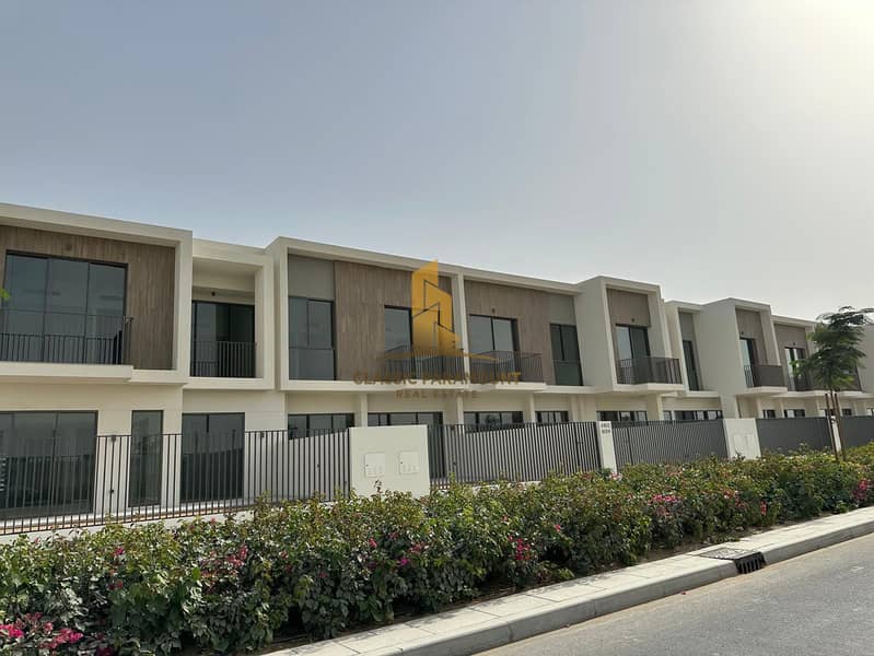 Ready To Move | Near to Pool and Park | Single Row - Image 14