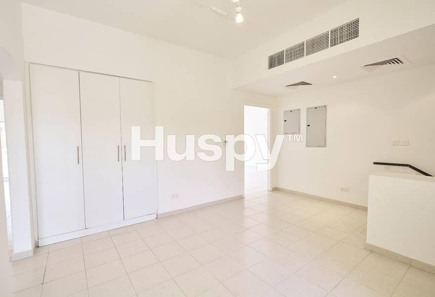 Family Living | Blank Canvas | Prime Meadows