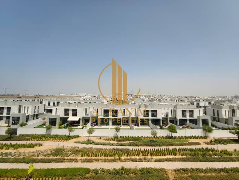 INVESTOR DEAL | VILLA VIEW | SPACIOUS LAYOUT