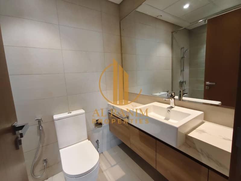 INVESTOR DEAL | VILLA VIEW | SPACIOUS LAYOUT - Image 17