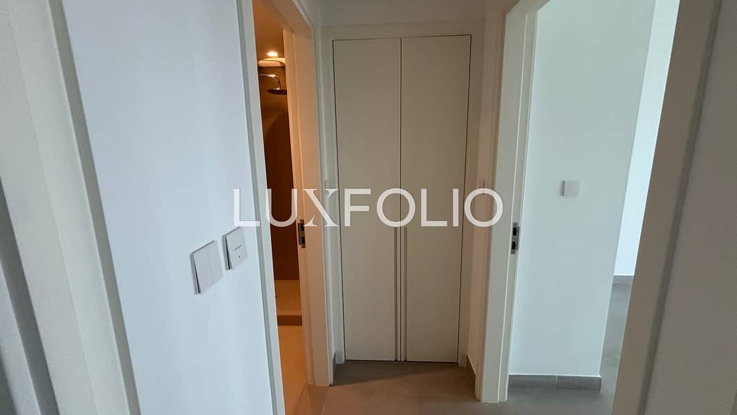 Modern | High Floor | Natural Lighting - Image 15