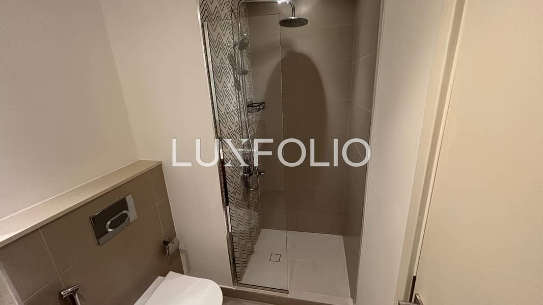 Modern | High Floor | Natural Lighting - Image 16