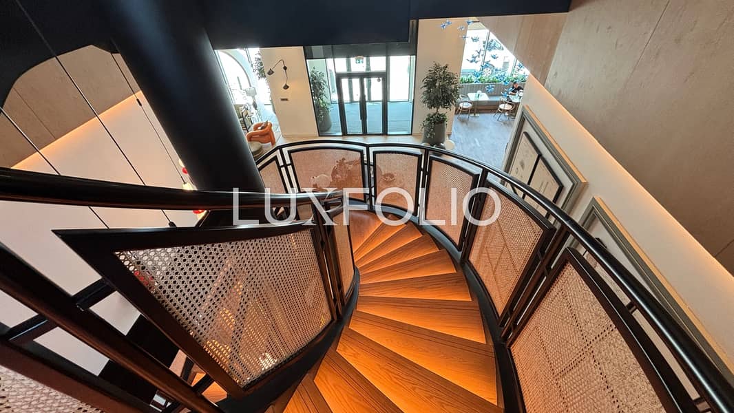 Modern | High Floor | Natural Lighting - Image 29