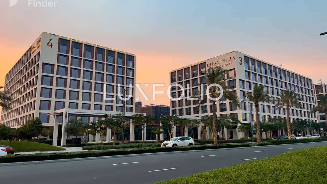 Modern | High Floor | Natural Lighting - Image 49