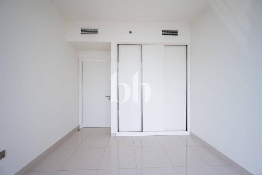 Private Beach | Full Palm View | Vacant January - Image 12