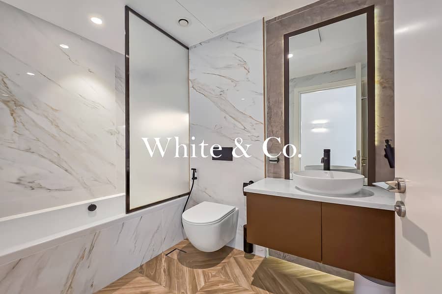 Full Palm Views | Upgraded | Vacant Now - Image 12