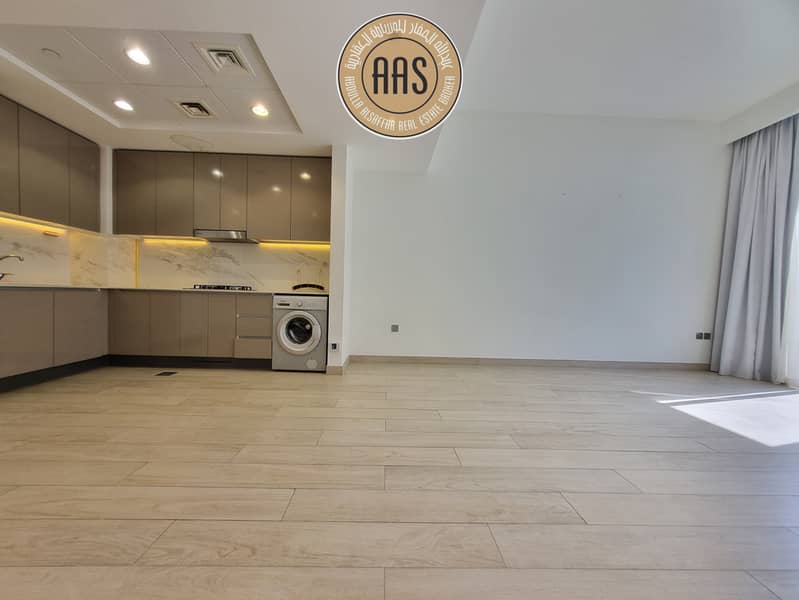 Huge Layout | Pool Facing Balcony | Chiller Free e