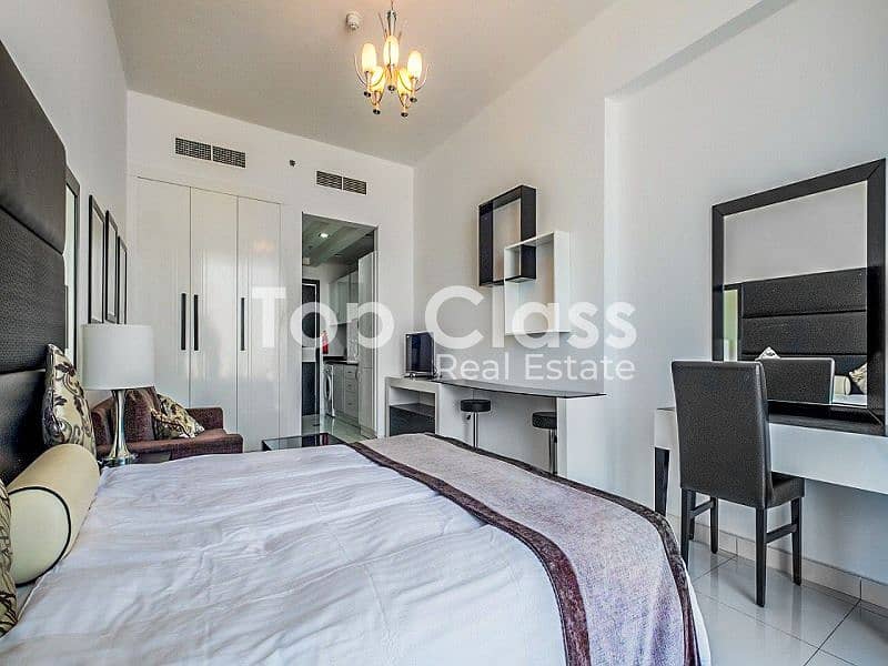 Golf Course Facing | High Roi | Mid Floor