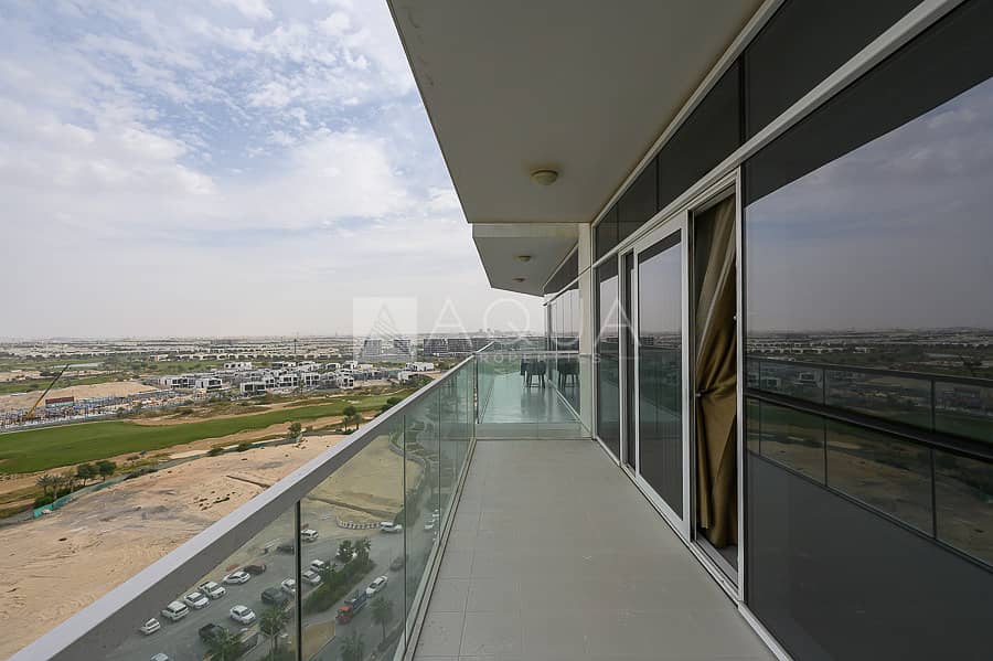 Vacant | Full lake and Golf View - Image 16