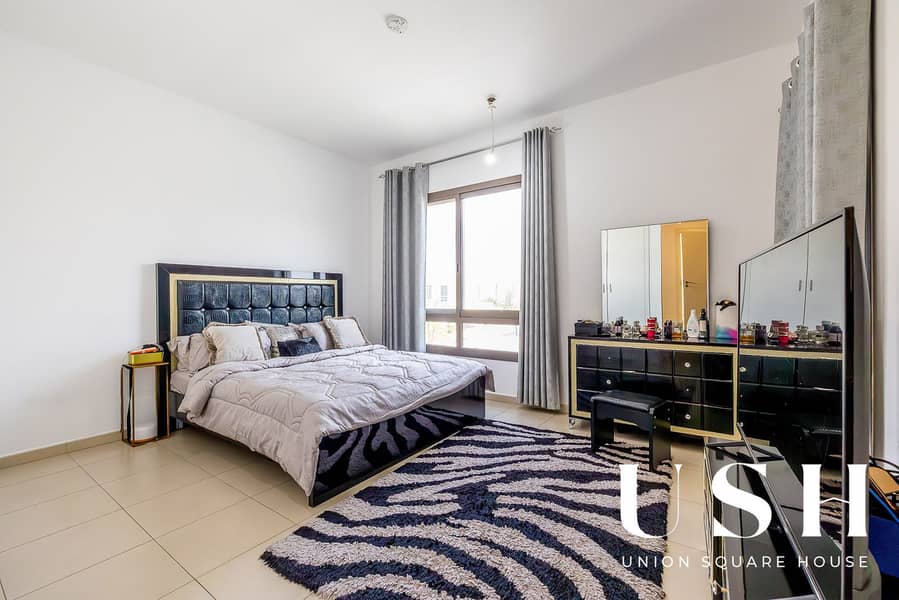 4 BR| SINGLE ROW| ON POOL AND PARK|WELL MAINTAINED - Image 11