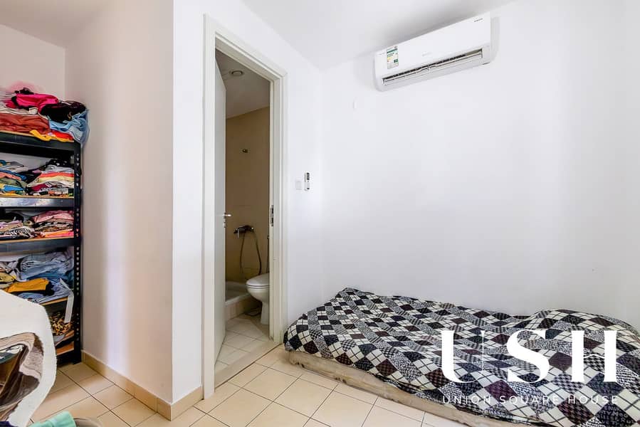 4 BR| SINGLE ROW| ON POOL AND PARK|WELL MAINTAINED - Image 22