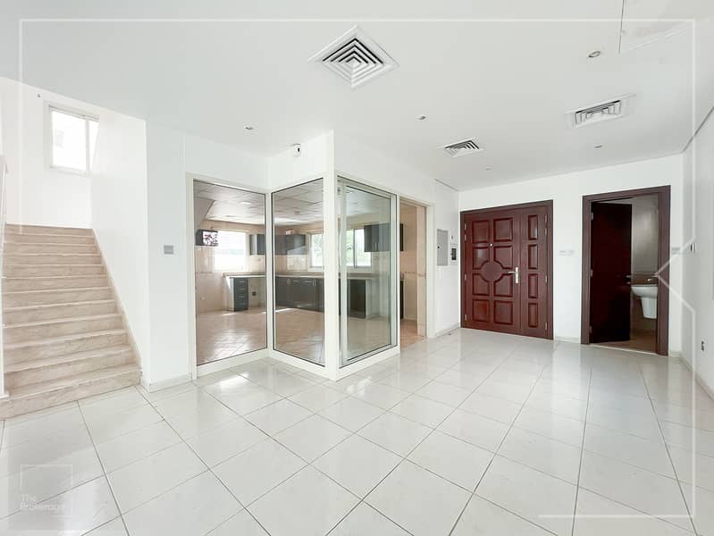 Vacant | Fully Landscaped | Unfurnished