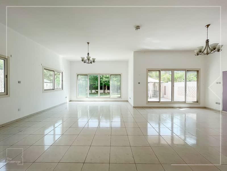 Vacant | Fully Landscaped | Unfurnished - Image 7