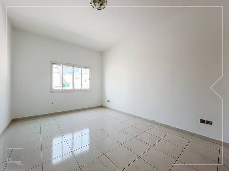 Vacant | Fully Landscaped | Unfurnished - Image 14