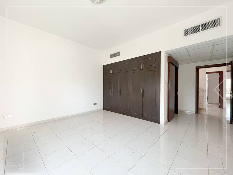 Vacant | Fully Landscaped | Unfurnished - Image 21