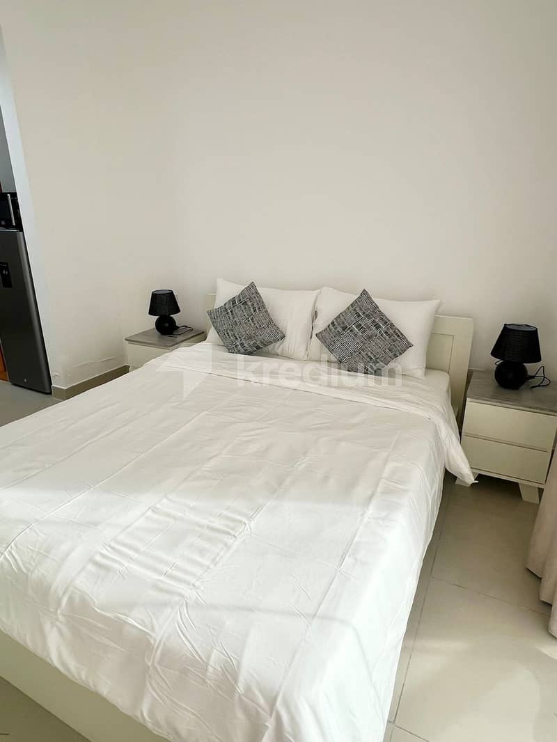 Furnished Studio | Vacant | Well Maintained