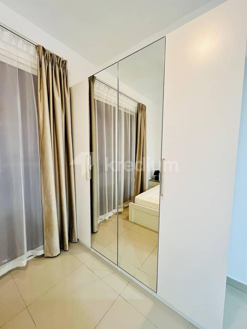 Furnished Studio | Vacant | Well Maintained - Image 12