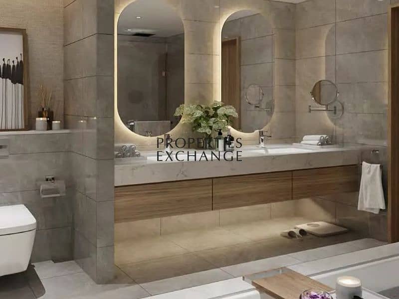 MOTIVATED SELLER | SINGLE ROW | BIG PLOT !