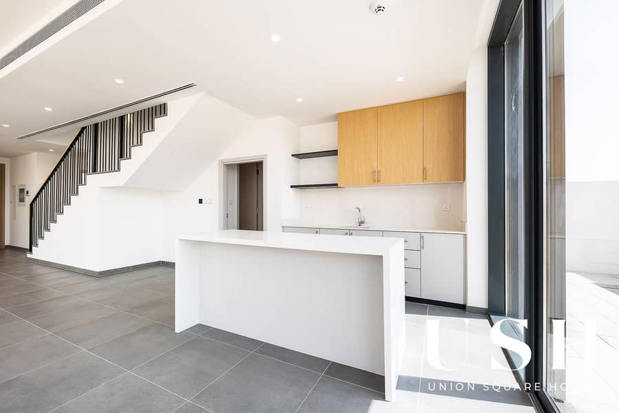 Spacious | Brand New | Lowest PSF - Image 12