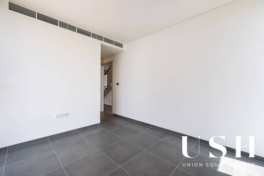 Spacious | Brand New | Lowest PSF - Image 26