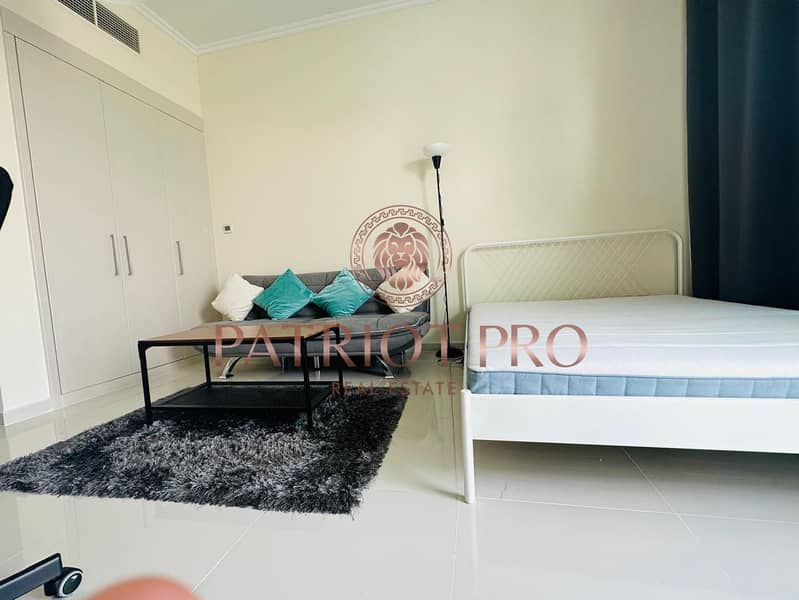 GOLF VIEW | FURNISHED | VACANT