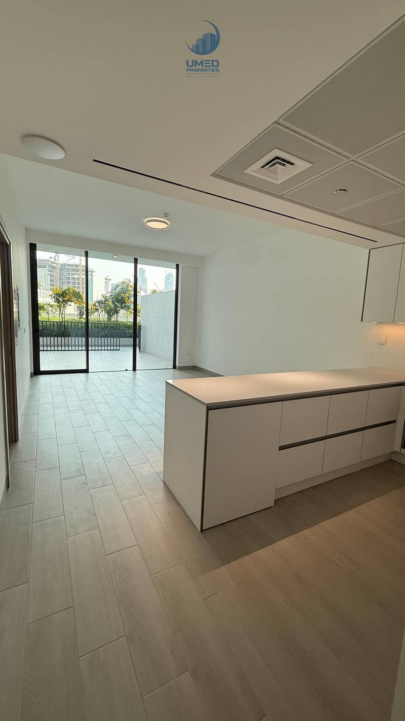 Brand New Unit I Luxury Living | Available from Mid-February