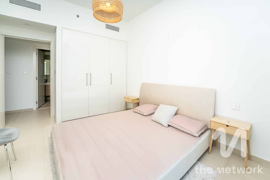 Fully Furnished | Prime Location | Skyline Views