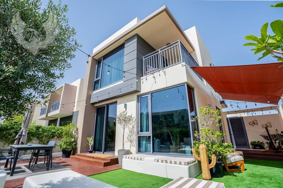 Exclusive | Renovated | Corner | VOT | Green-belt