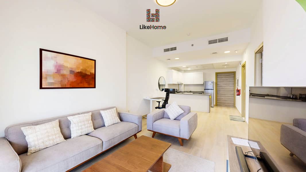 SPECIAL OFFER RATE – DECEMBER ONLY - Modern Designer 1-Bedroom Apartment | Steps from Circle Mall & Parks