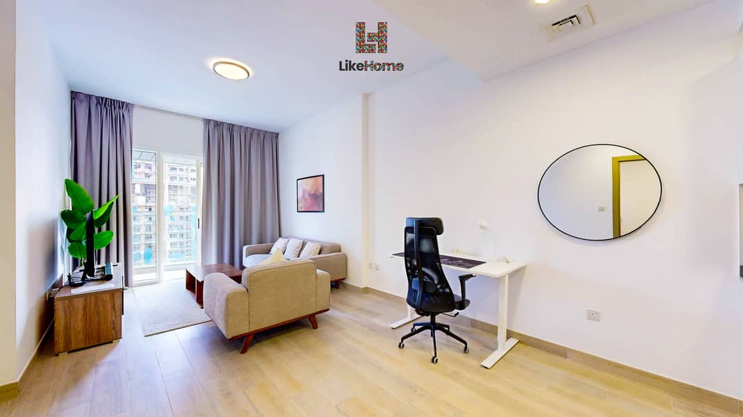 SPECIAL OFFER RATE – DECEMBER ONLY - Modern Designer 1-Bedroom Apartment | Steps from Circle Mall & Parks - Image 18