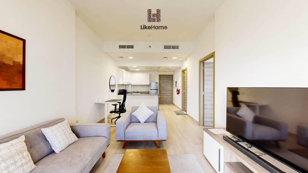 SPECIAL OFFER RATE – DECEMBER ONLY - Modern Designer 1-Bedroom Apartment | Steps from Circle Mall & Parks - Image 20