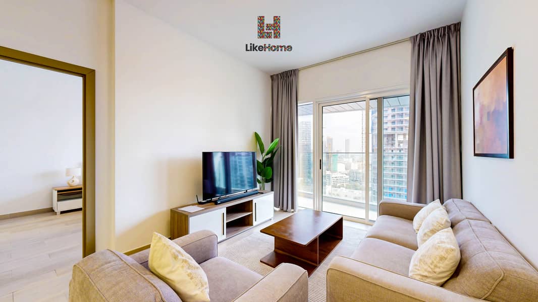 SPECIAL OFFER RATE – DECEMBER ONLY - Modern Designer 1-Bedroom Apartment | Steps from Circle Mall & Parks - Image 28