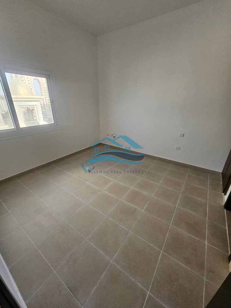 Lavish 1BHK | Prime Location | All Facilities Included