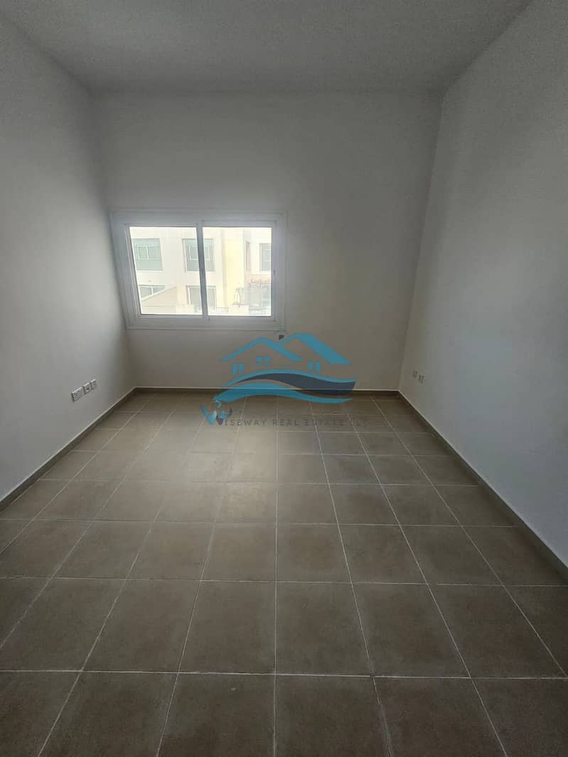 Lavish 1BHK | Prime Location | All Facilities Included