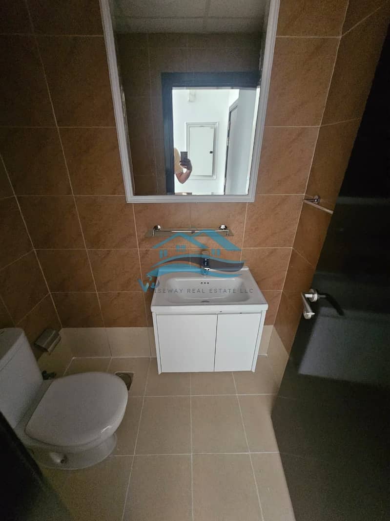 Lavish 1BHK | Prime Location | All Facilities Included - Image 21