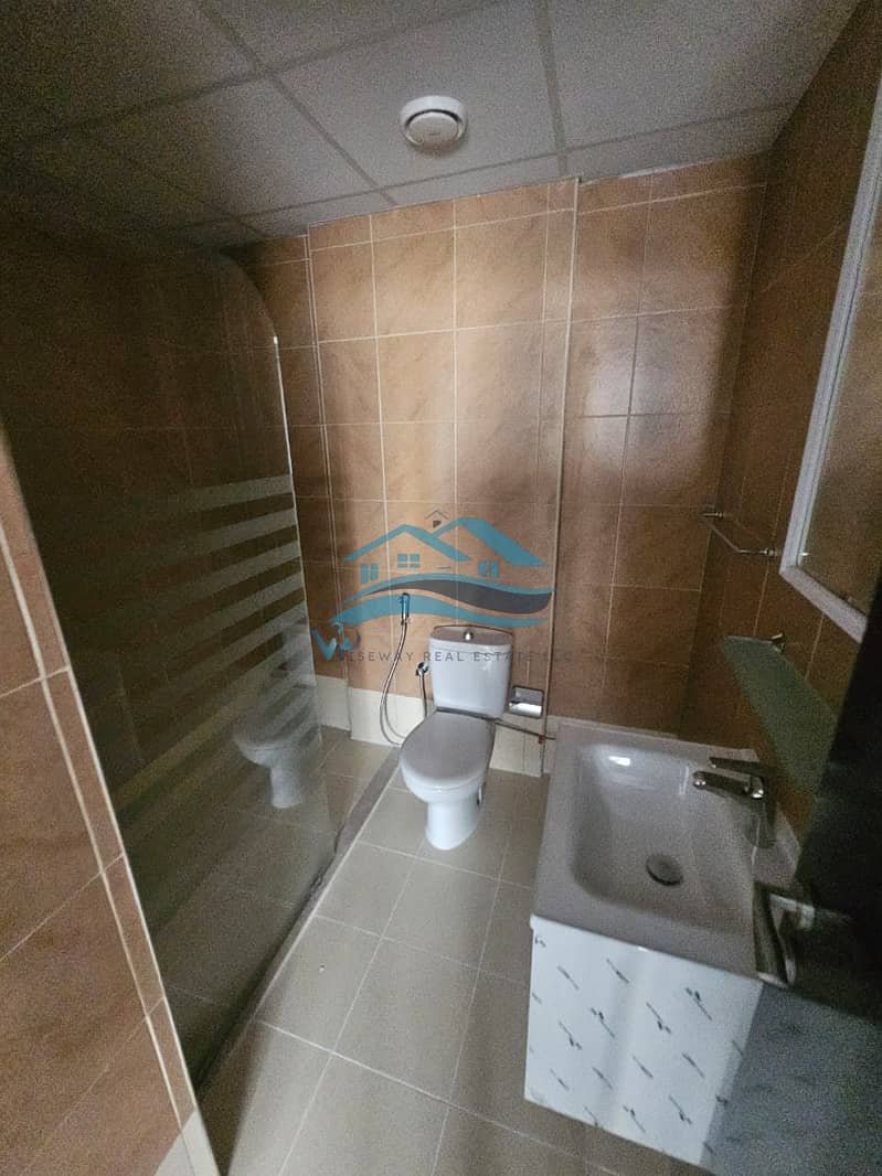 Lavish 1BHK | Prime Location | All Facilities Included - Image 22