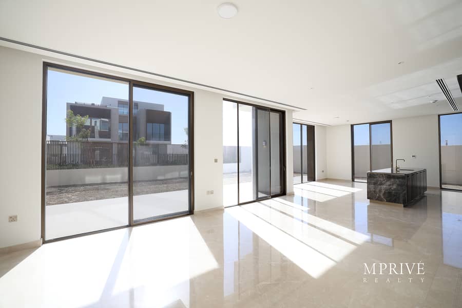 Corner Unit | Brand New | Ready To Move In