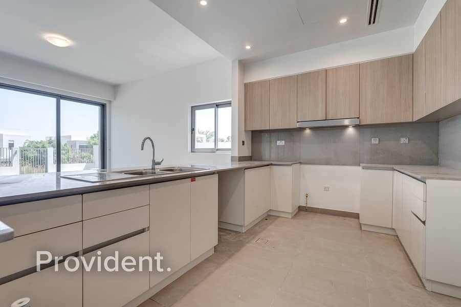 Type E5 | Close To Amenities | Vacant - Image 13